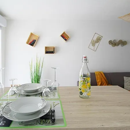 L'evasion Lourdaise Terrasse Centre Parking Wifi *